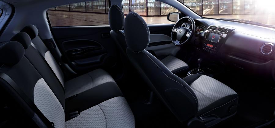Интерьер Mitsubishi Space Star 2016 года  (EU) (фото 41 из 45)